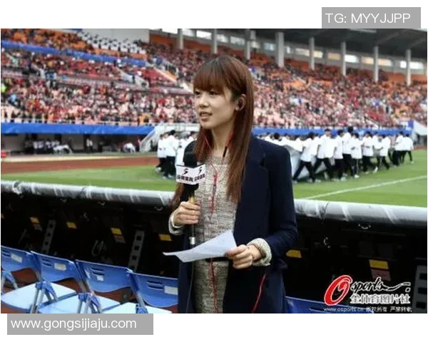 足球明星与中国女友的浪漫故事揭秘她们的名字与爱情历程 足球明星与中国女友的浪漫故事揭秘她们的名字与爱情历程