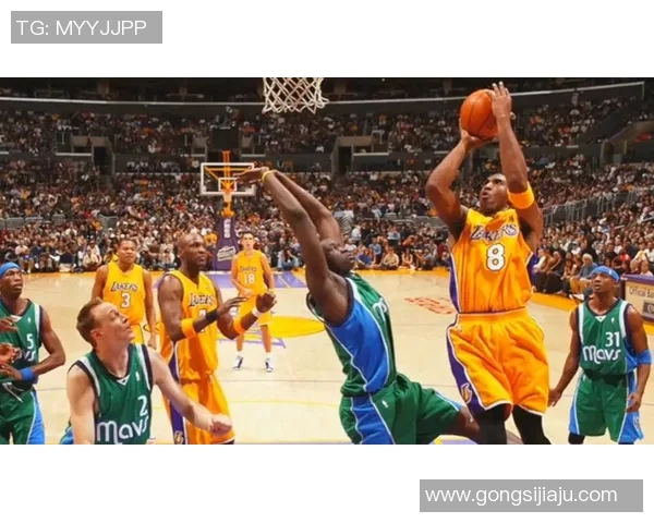 科比与小牛的经典对决回顾比赛录像精彩瞬间重温 科比与小牛的经典对决回顾比赛录像精彩瞬间重温